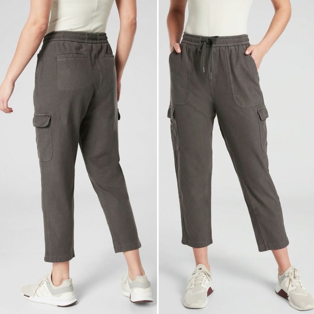 Athleta Farallon Cargo Crop Athleisure Knit Pants Cypress Green Women's Size 10